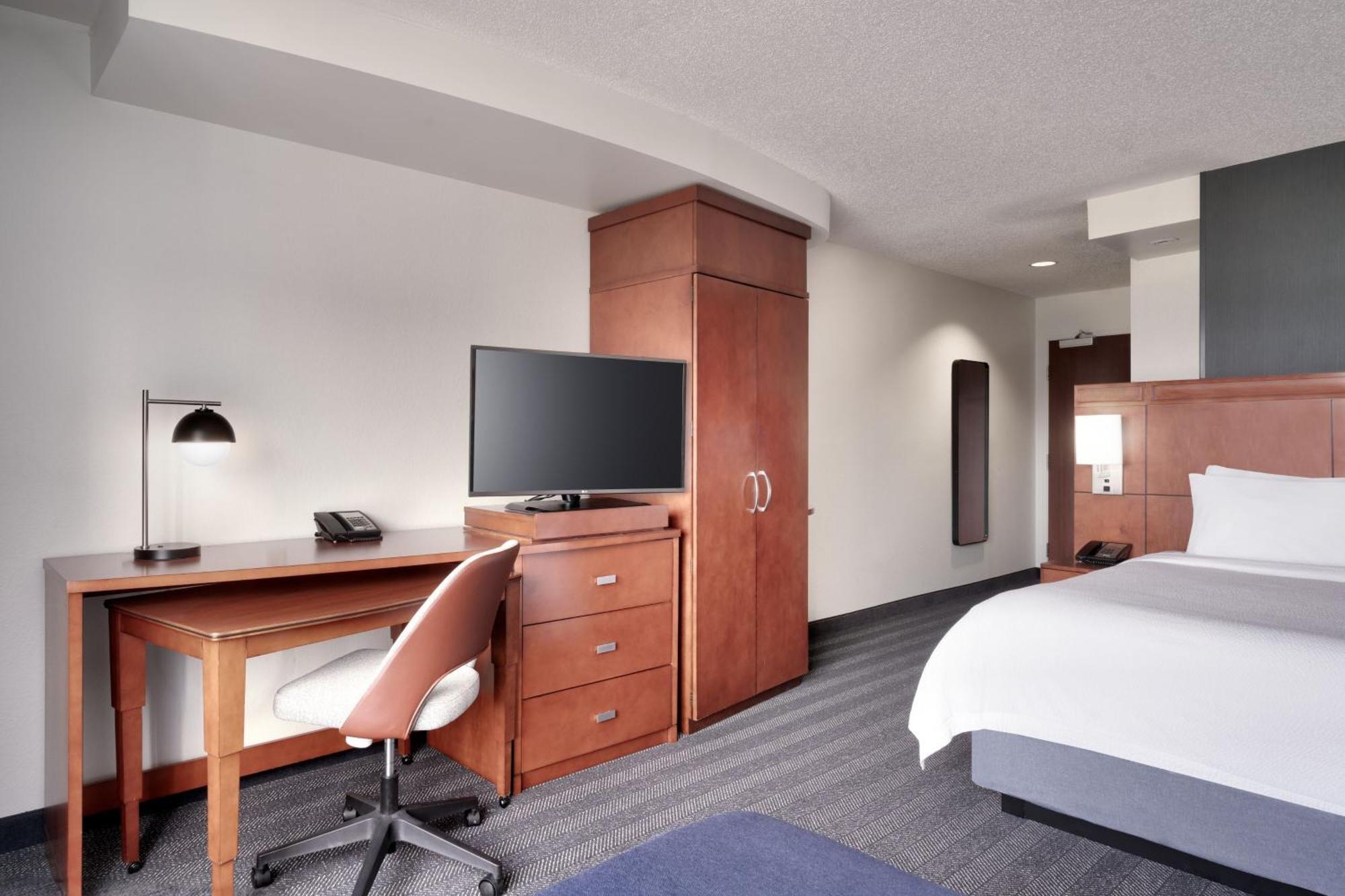 Courtyard By Marriott Johnson City Esterno foto