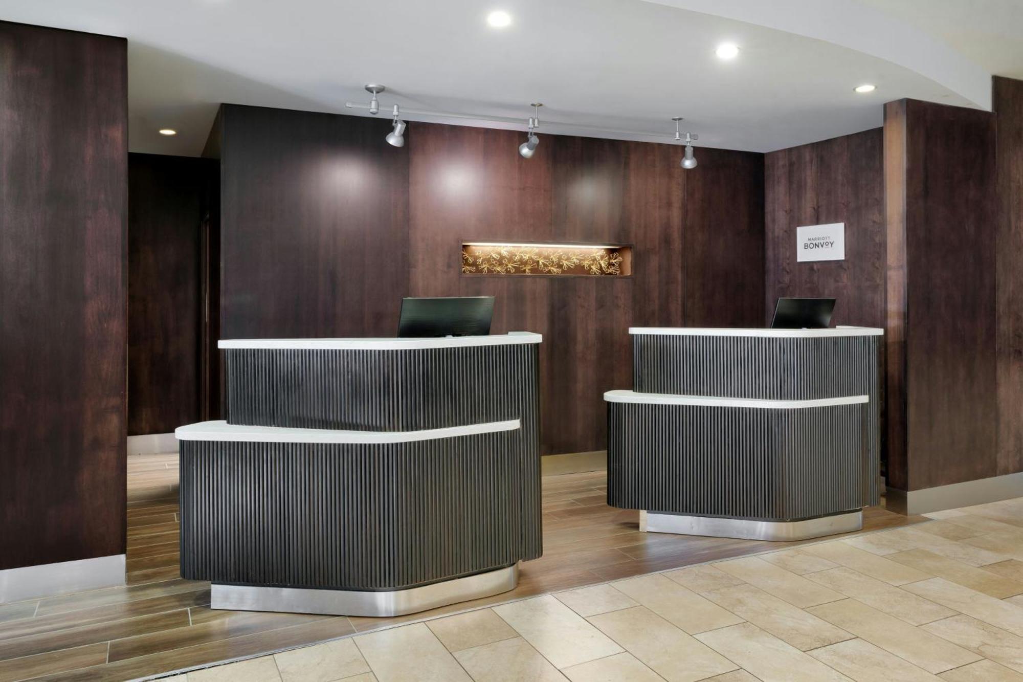 Courtyard By Marriott Johnson City Esterno foto